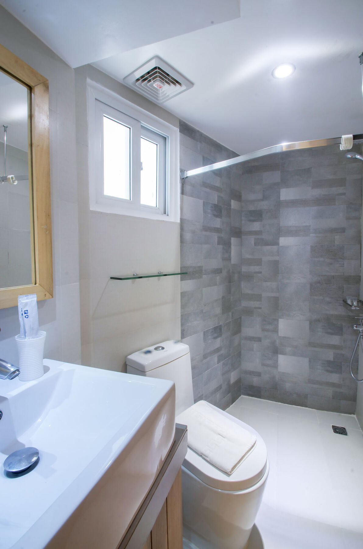 Zuzuni Boutique 3*
